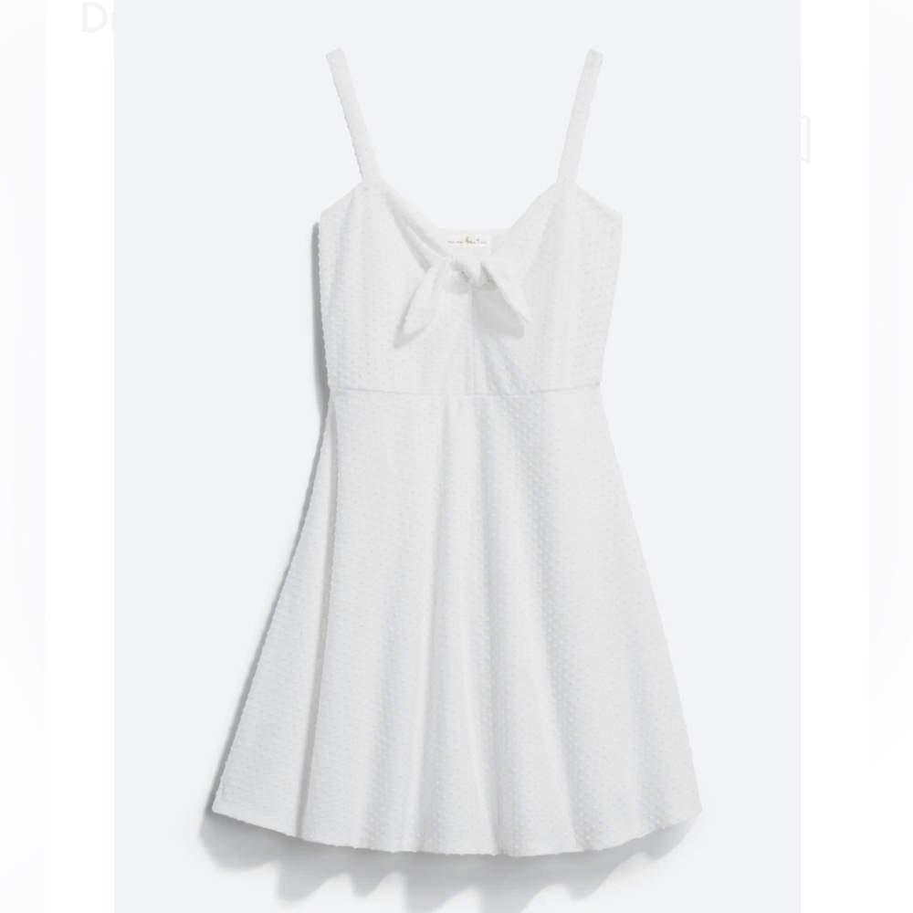 Nine Britton Perrine Tie Front Swiss Dot Detail Knit Dress